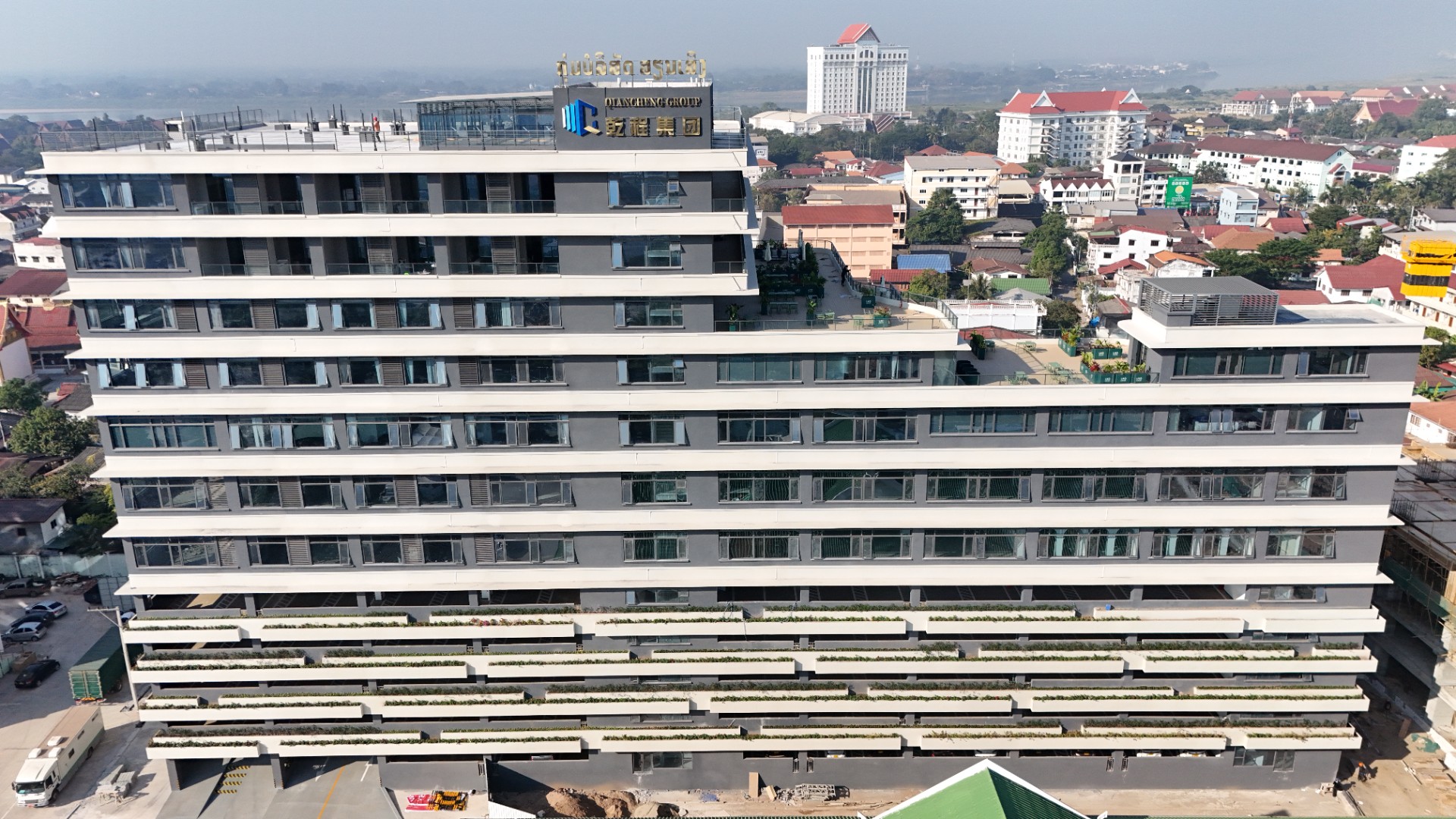 老撾中心項(xiàng)目附樓竣工交付